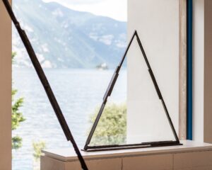 Mostra “Bruno Romeda. Le geometrie della materia”, Sale Marasino | PH: Nicolò Benedetti