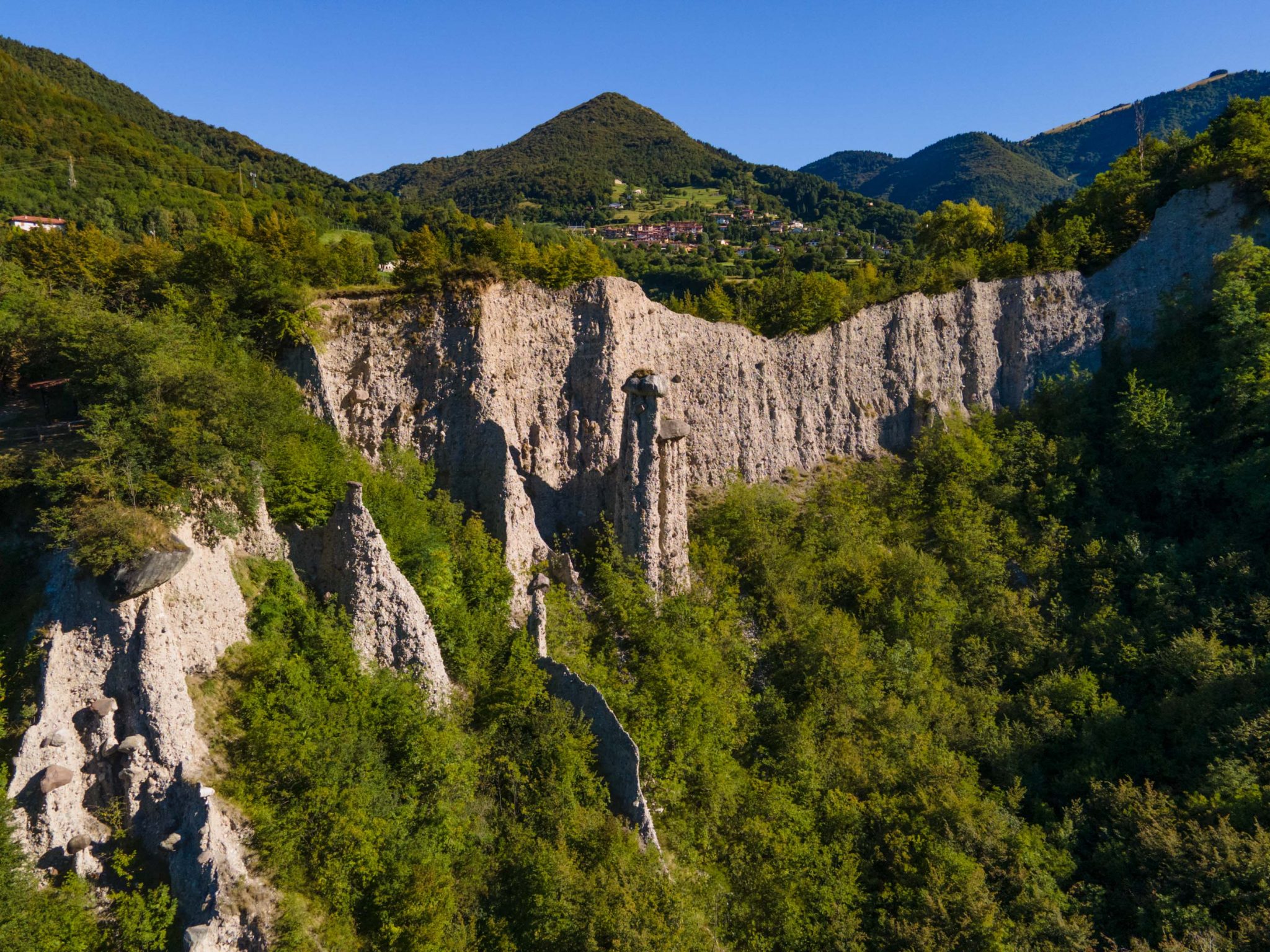 riserva naturale piramidi di zone
