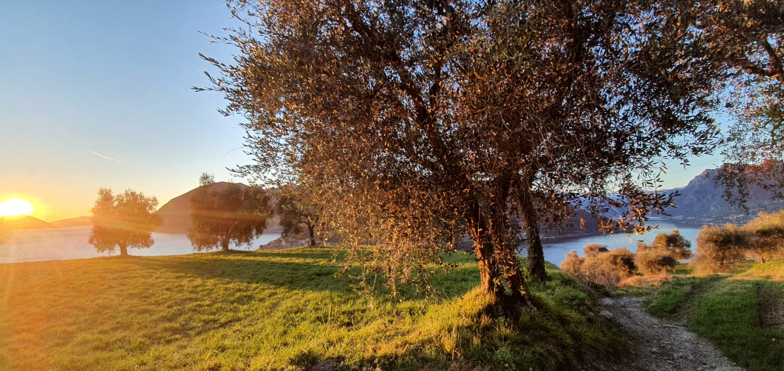 Sulzano, Via Valeriana verso Sale Marasino