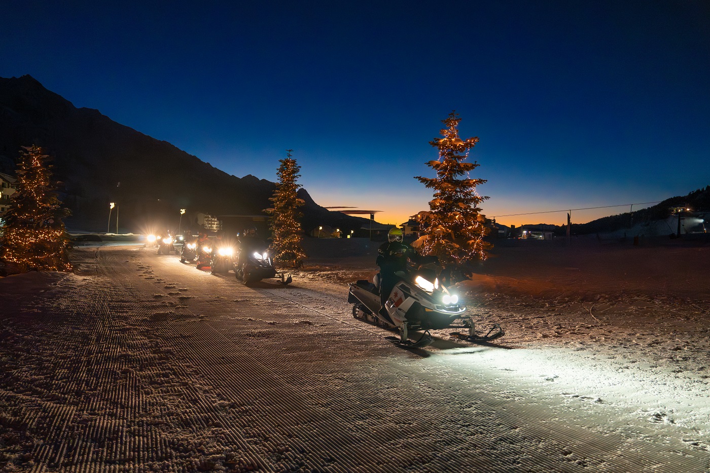 Tour notturno in motoslitta PH Garda Outdoors